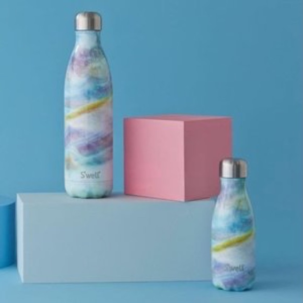 Swell Bottle Mother of Pearl 17 oz